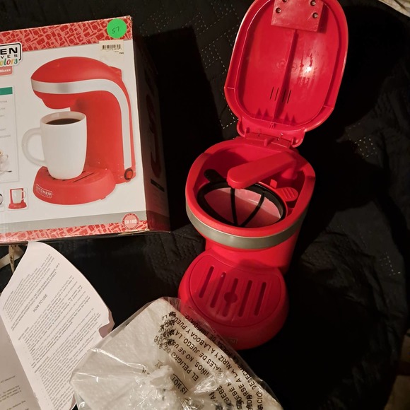 NEW Red Kitchen Selectives Colors Single Serve Coffee Maker RED - Picture 5 of 7